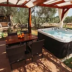 Ferienhaus Capesanta Atraktivna Kamena Kucica *